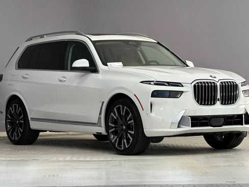 New 2026 BMW X7 xDrive40i image 6