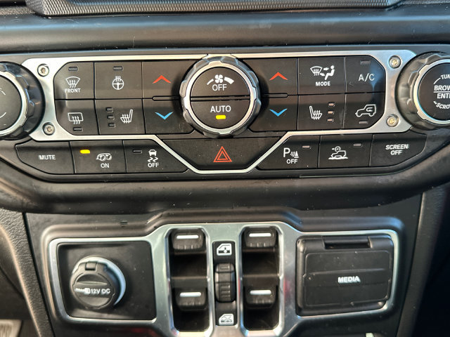 Used 2023 Jeep Wrangler Unlimited Rubicon 392 w/ Dual Door Group (Lowers Only) AWD/4WD image 37