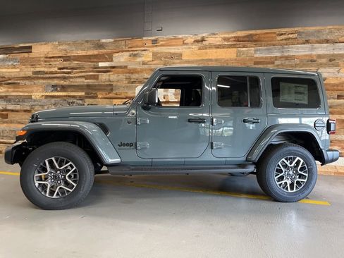 New 2026 Jeep Wrangler Sahara image 21