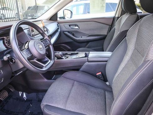 Used 2021 Nissan Rogue SV image 21