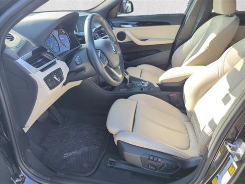 Used 2022 BMW X2 sDrive28i w/ Convenience Package image 9