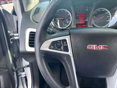 Used 2013 GMC Terrain SLE FWD image 19