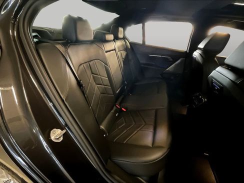 Certified 2025 BMW 530i RWD image 18