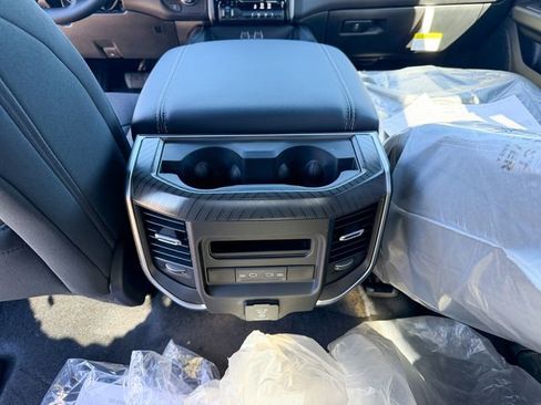 New 2026 RAM 1500 Big Horn AWD/4WD image 26