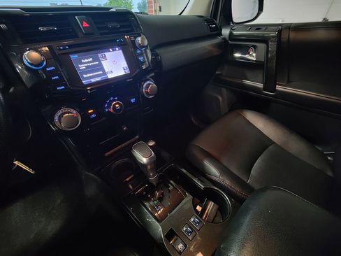 Used 2015 Toyota 4Runner TRD Pro image 26