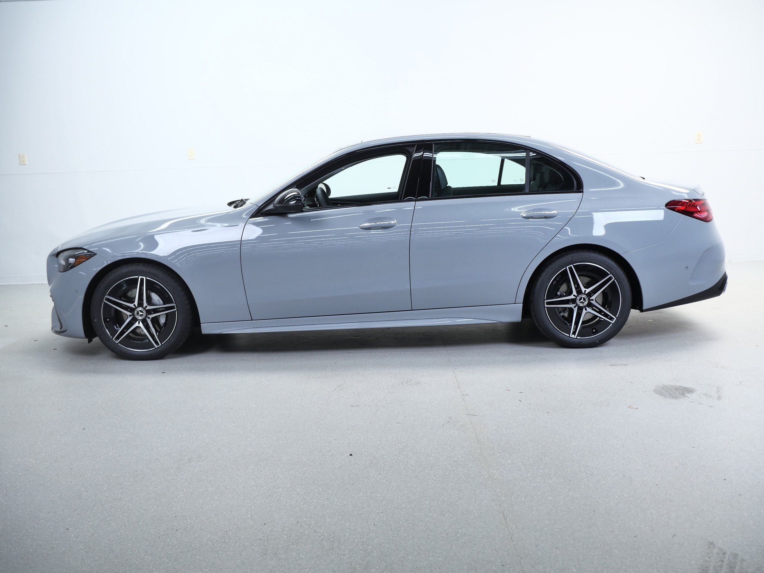 New 2026 Mercedes-Benz C 300 4MATIC Sedan image 5