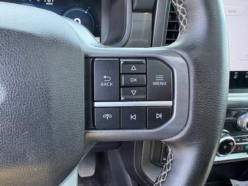 Used 2025 Ford F150 Lariat AWD/4WD image 21