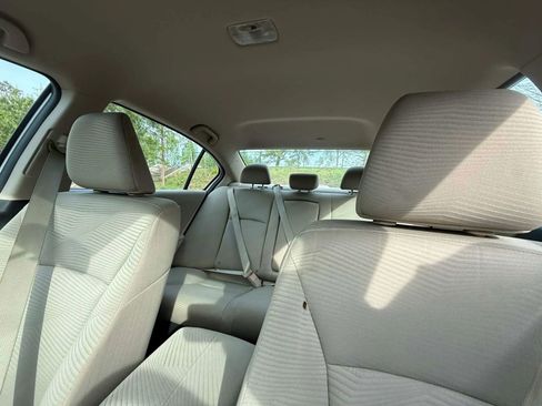 Used 2016 Honda Accord LX image 16