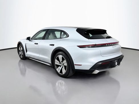Used 2024 Porsche Taycan 4 Cross Turismo AWD/4WD image 7
