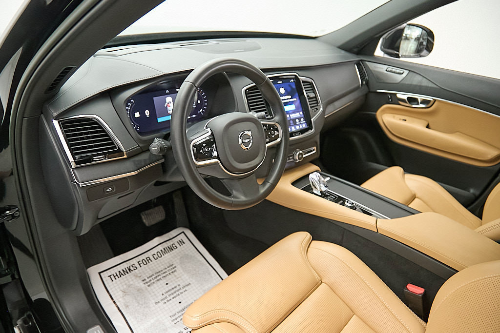 Certified 2023 Volvo XC90 B6 Ultimate w/ Protection Package Premier AWD/4WD image 12