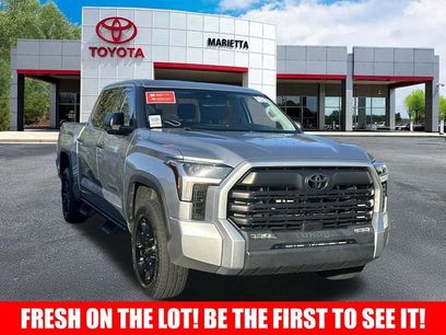 Used 2022 Toyota Tundra SR5 w/ SR5 Convenience Package