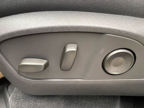 New 2026 Chevrolet Traverse RS w/ LPO, Floor Liner Package image 13