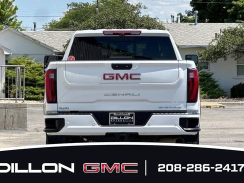 Used 2025 GMC Sierra 2500 Denali w/ Max Trailering Package AWD/4WD image 5