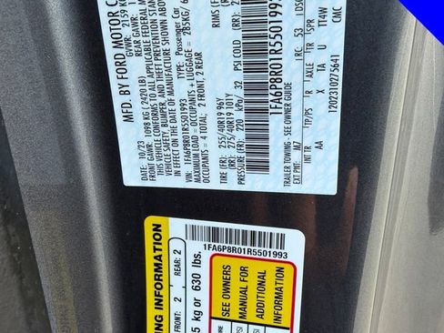 Used 2024 Ford Mustang Dark Horse RWD image 9