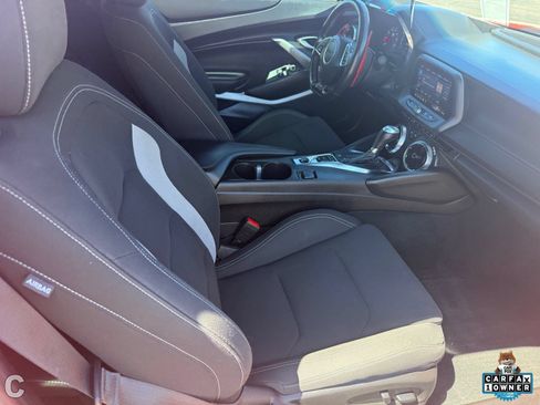 Certified 2023 Chevrolet Camaro SS RWD image 10