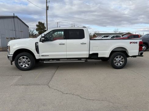 New 2026 Ford F350 Lariat w/ Chrome Package image 4