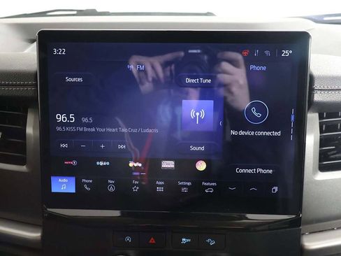 Used 2024 Ford Expedition XLT image 46