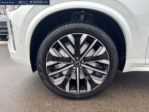 New 2026 Volvo XC90 B6 Plus w/ Protection Package Premier AWD/4WD image 9