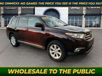 Used 2011 Toyota Highlander 4WD w/ Tech Pkg