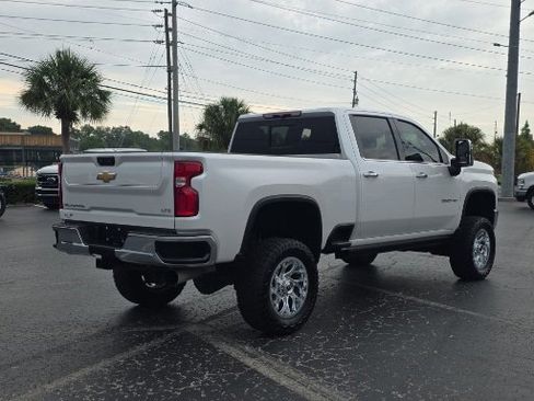 Used 2023 Chevrolet Silverado 2500 LTZ AWD/4WD image 7