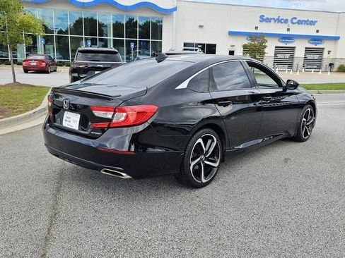 Used 2021 Honda Accord Sport image 8