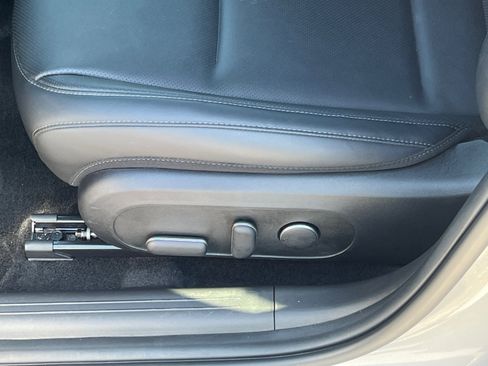 Used 2024 Hyundai Ioniq 6 SEL image 10