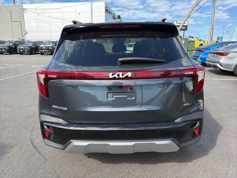 New 2026 Kia Seltos EX image 4