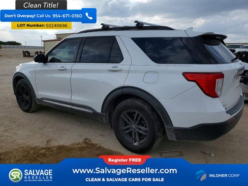 Used 2020 Ford Explorer XLT RWD image 3