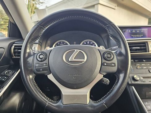 Used 2016 Lexus IS 300 AWD w/ Navigation System Package image 21
