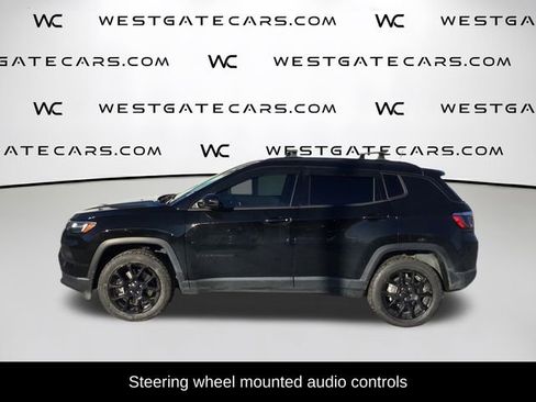Used 2024 Jeep Compass Latitude w/ Convenience Group image 5