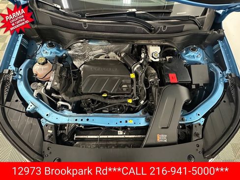 Used 2025 Chevrolet Trax LT FWD image 25