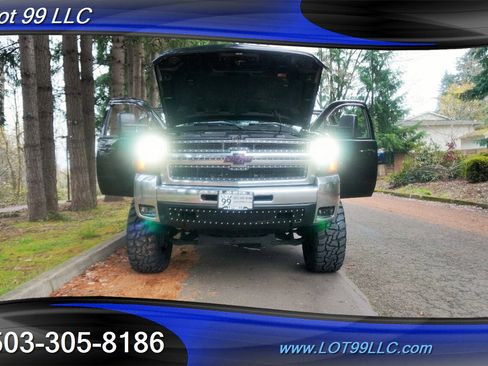 Used 2008 Chevrolet Silverado 2500 LT image 32