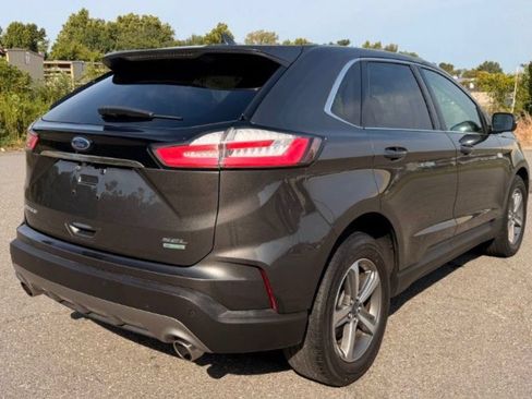 Used 2019 Ford Edge SEL w/ Equipment Group 201A FWD image 14