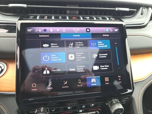 Used 2025 Jeep Grand Cherokee L Summit AWD/4WD image 28
