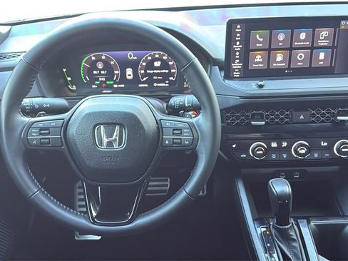 Used 2024 Honda Accord Sport image 19