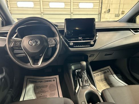 Certified 2026 Toyota Corolla SE FWD image 4