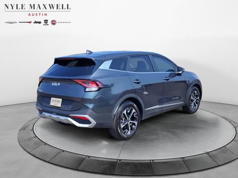 Used 2023 Kia Sportage EX image 15
