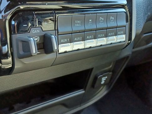 New 2026 RAM 2500 Warlock AWD/4WD image 24