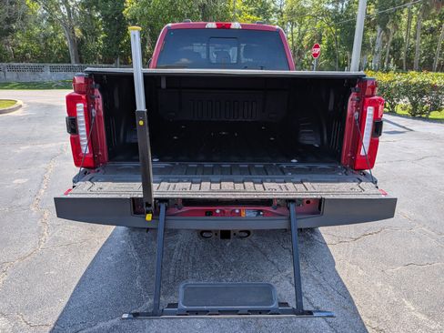Used 2023 Ford F250 Lariat w/ Tremor Off-Road Package AWD/4WD image 18