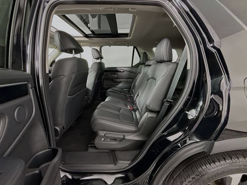Used 2023 Honda Pilot Touring image 23