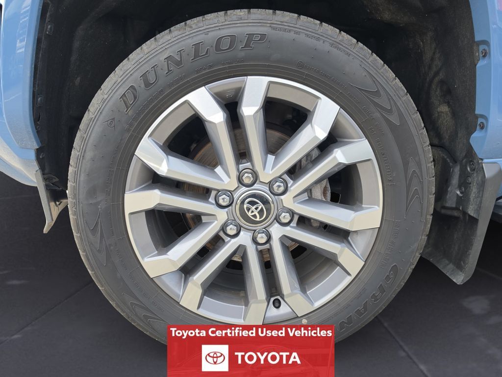 Certified 2025 Toyota 4Runner Limited AWD/4WD image 16