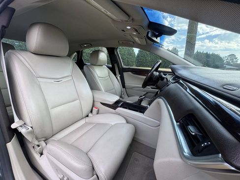 Used 2014 Cadillac XTS Luxury AWD/4WD image 16