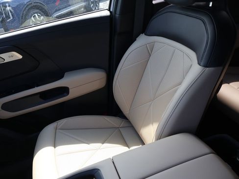 New 2027 Kia Telluride EX FWD image 24