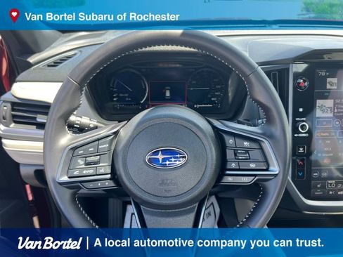 Used 2025 Subaru Forester Limited AWD/4WD image 18
