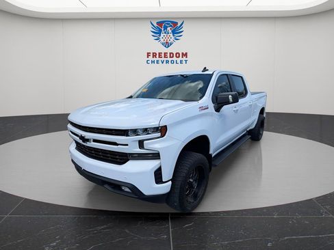 Used 2019 Chevrolet Silverado 1500 RST w/ True North Edition AWD/4WD image 1