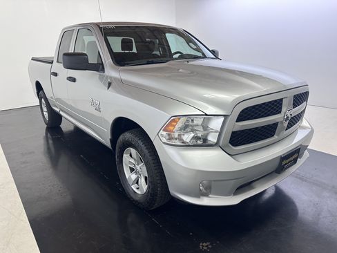 Used 2019 RAM 1500 Express image 2
