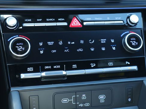 New 2026 Hyundai Santa Fe Calligraphy AWD/4WD image 8