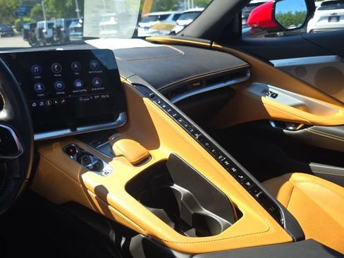 Used 2022 Chevrolet Corvette Stingray Preferred Conv w/ 2LT RWD image 21