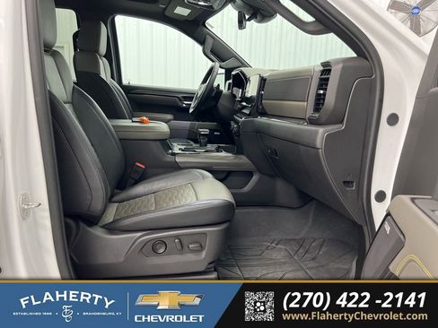 Used 2024 Chevrolet Silverado 1500 ZR2 w/ Technology Package AWD/4WD image 15