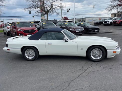 Used 1994 Jaguar XJS 4.0 Convertible RWD image 7